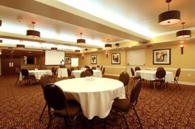 фото отеля Ramada Limited Grand Forks