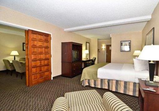 фото отеля Clarion Hotel Richmond Central