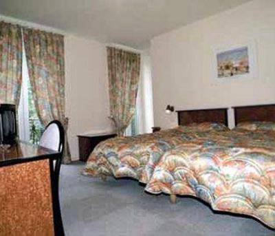 фото отеля Arcantis Hotel Bristol Carcassonne