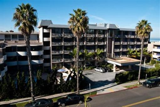 фото отеля Best Western Plus Inn by the Sea