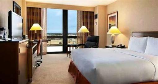фото отеля Hilton Chicago O'Hare Airport