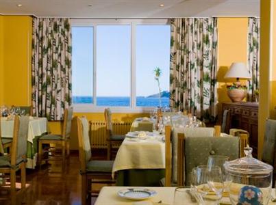 фото отеля Rotilio Hotel Sanxenxo