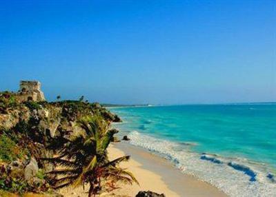 фото отеля Playa Azul Tulum