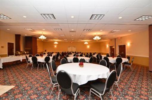 фото отеля BEST WESTERN Leesburg