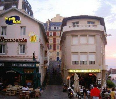 фото отеля Le Petit Hotel Biarritz