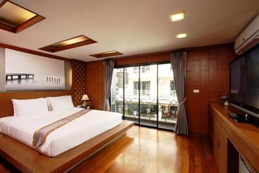 фото отеля Renoir Boutique Hotel