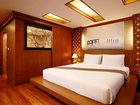фото отеля Renoir Boutique Hotel