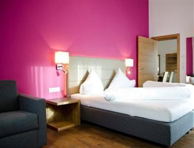 фото отеля Hotel Garni Alpenland
