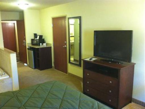 фото отеля Cobblestone Inn & Suites Langdon