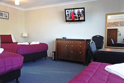фото отеля Titania Motel