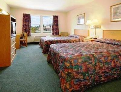 фото отеля Super 8 Motel Brooklyn (Michigan)