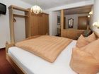 фото отеля Wohlfuhlpension Tirolerhof
