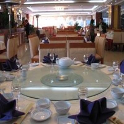фото отеля Golden Tibet Holiday Hotel