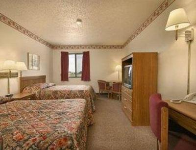 фото отеля Super 8 Newcomerstown