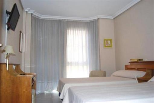 фото отеля Hotel Don Rodrigo