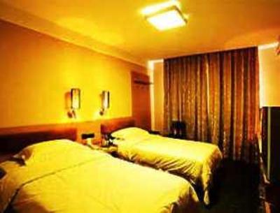 фото отеля Super 8 Urumqi Ba Yin He