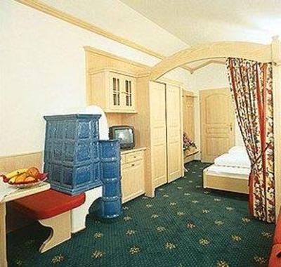 фото отеля Jäger Hotel Tux