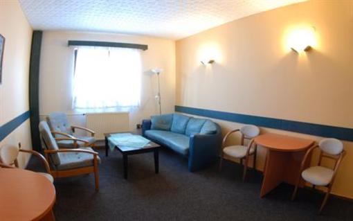 фото отеля Hotel Wolf Prague