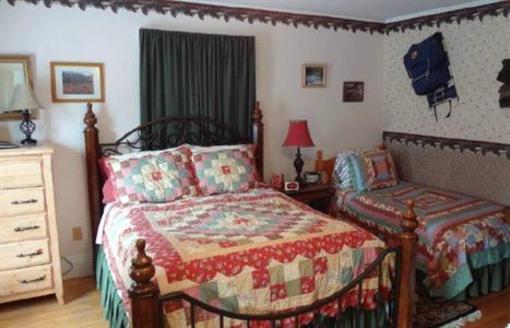 фото отеля The Young House Bed and Breakfast