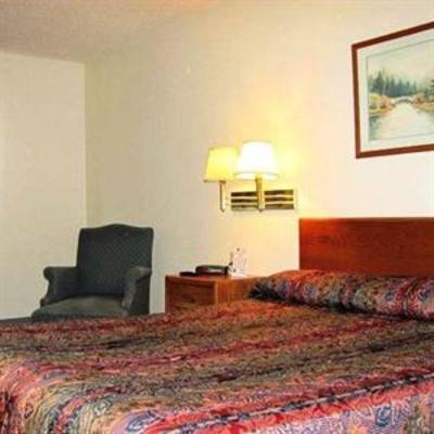 фото отеля American Inn Ozark