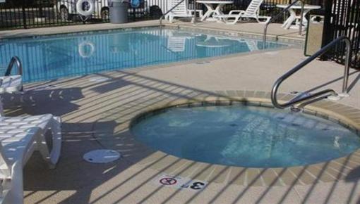 фото отеля Country Inn & Suites Saraland