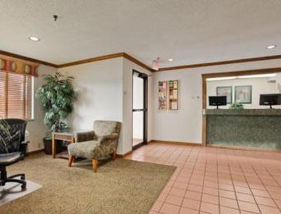 фото отеля Super 8 Peoria