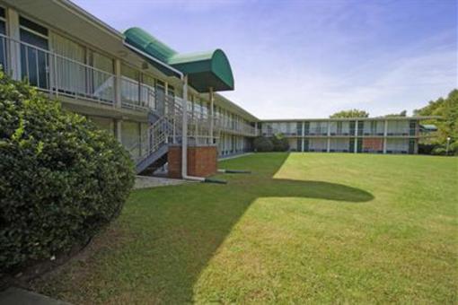 фото отеля Americas Best Value Inn - Richmond Airport