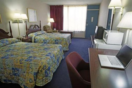 фото отеля Americas Best Value Inn - Richmond Airport