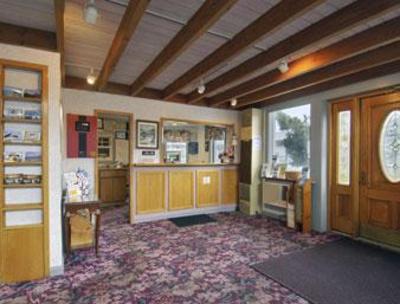 фото отеля Howard Johnson Inn Cape Cod West Yarmouth