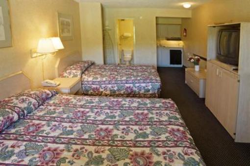 фото отеля Americas Best Value Inn Chesapeake