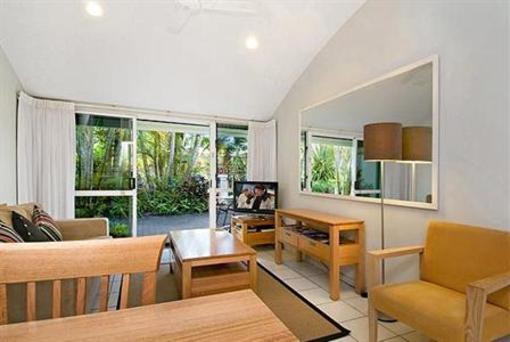 фото отеля Caribbean Resort Noosa