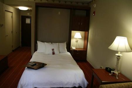 фото отеля Hampton Inn Denville