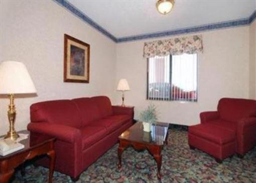 фото отеля Comfort Suites Mattoon