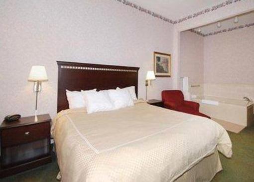 фото отеля Comfort Suites Mattoon