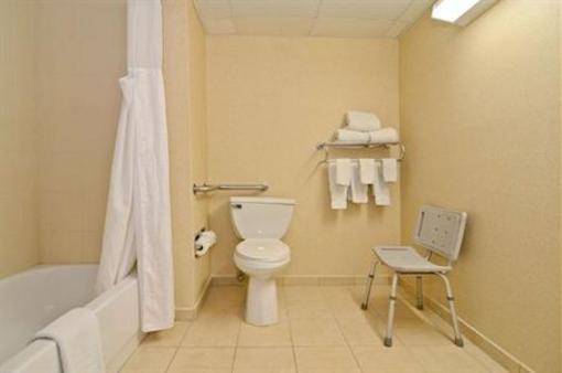 фото отеля BEST WESTERN Inn of Old Vincennes