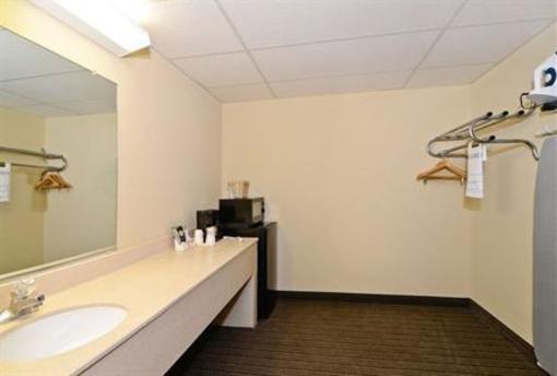 фото отеля BEST WESTERN Inn of Old Vincennes