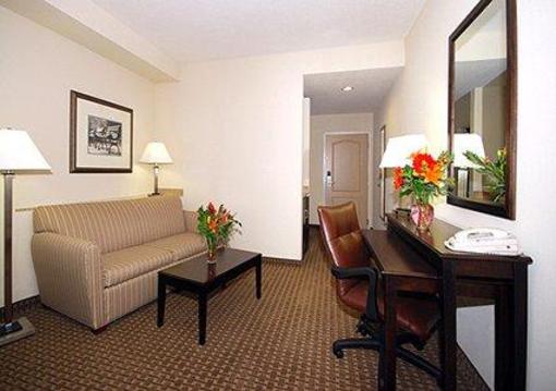 фото отеля Comfort Suites Olive Branch