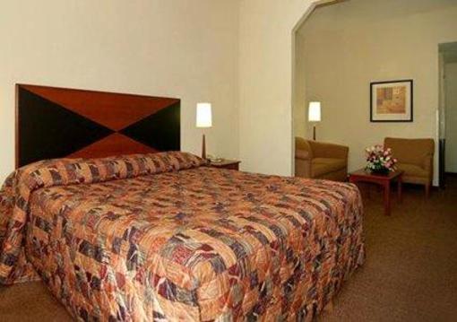 фото отеля Sleep Inn & Suites Fort Lauderdale Airport Dania Beach