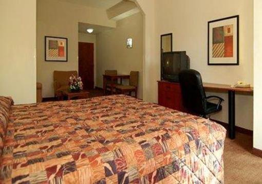 фото отеля Sleep Inn & Suites Fort Lauderdale Airport Dania Beach