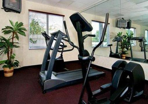 фото отеля Sleep Inn & Suites Fort Lauderdale Airport Dania Beach