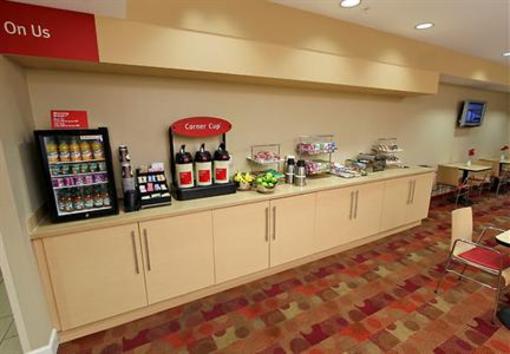 фото отеля TownePlace Suites Redwood City Redwood Shores