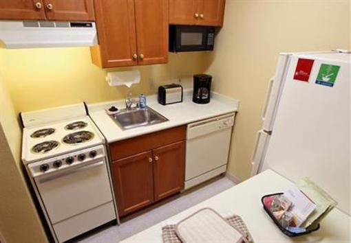фото отеля TownePlace Suites Redwood City Redwood Shores