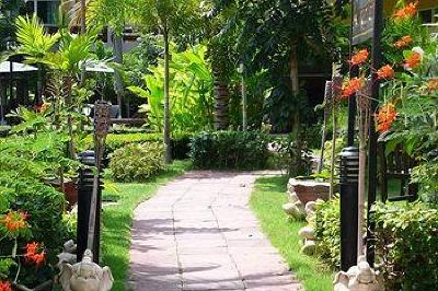 фото отеля Bacchus Home Resort