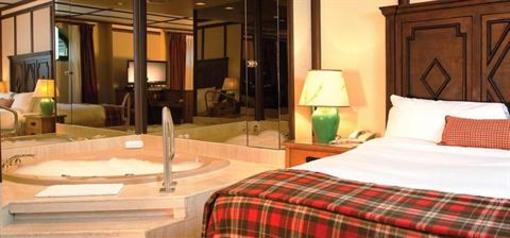 фото отеля Fairmont Le Chateau Montebello