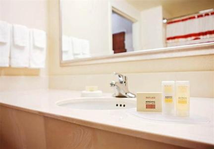 фото отеля Courtyard by Marriott Oakland Emeryville