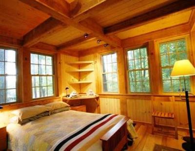 фото отеля Frog Meadow Farm B&B