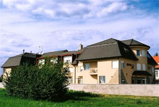 фото отеля Wellness Hotel-M