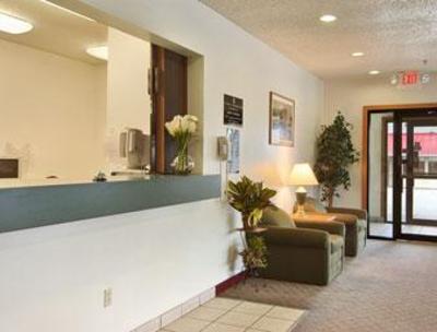 фото отеля Super 8 Motel Carrollton (Missouri)