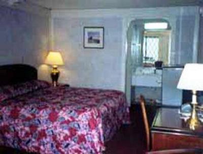 фото отеля Knights Inn Elkton