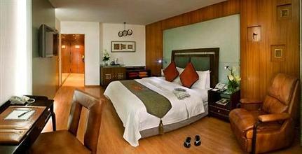 фото отеля The LaLiT Mumbai